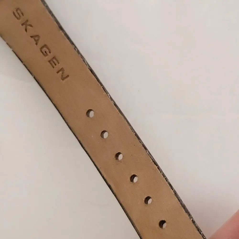 Skagen Womens Watch 25mm Gray Dial Gray Case Gray Leather Strap Quartz